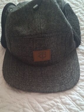 Minnesota Twin Baseball Cap W/ Button Down Ear Flaps NWT